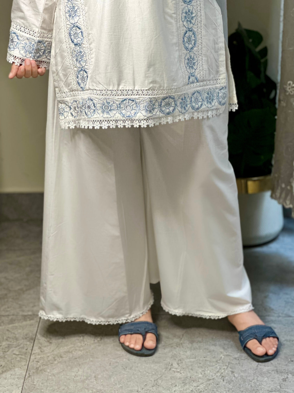 Aarisha Ivory Blue Embroidered Cotton Kurta Set