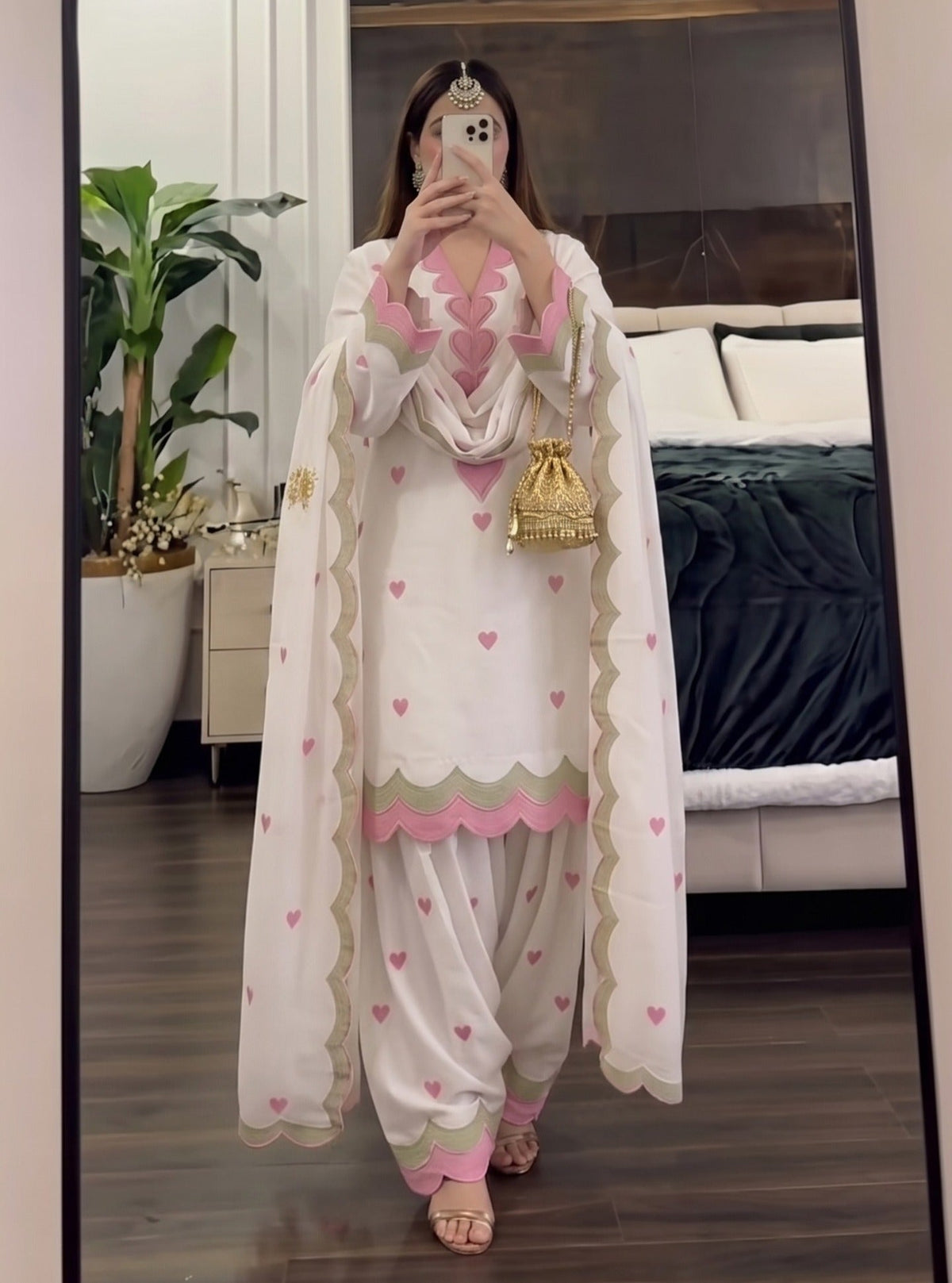 Kiara Blush Heart Scallop Embroidered Suit Set