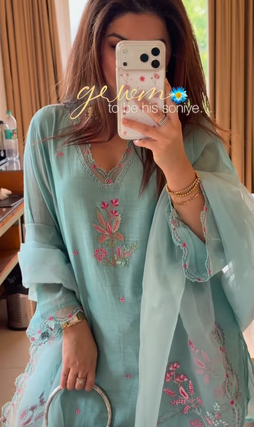 Gulzar Farshi Shalwar Collection