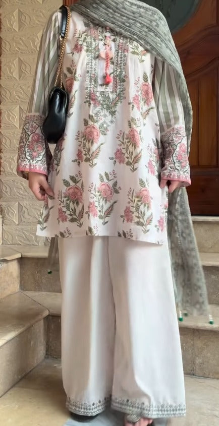 Elowyn Rose Garden Printed Kurta Palazzo Set
